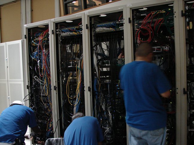 IDC Move 005 IDC Move 005